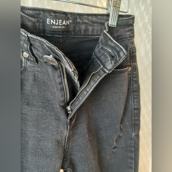 Enjean Black High Rise Skinny Jeans Size 0 Juniors Distressed Raw Hem Denim - Picture 4 of 7